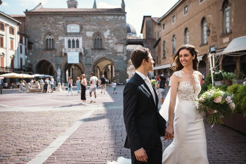 Fotografo matrimonio Bergamo - Piazza vecchia Bergamo