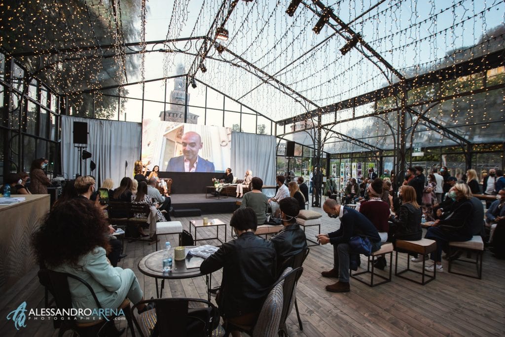 Intermetto di Enzo Miccio