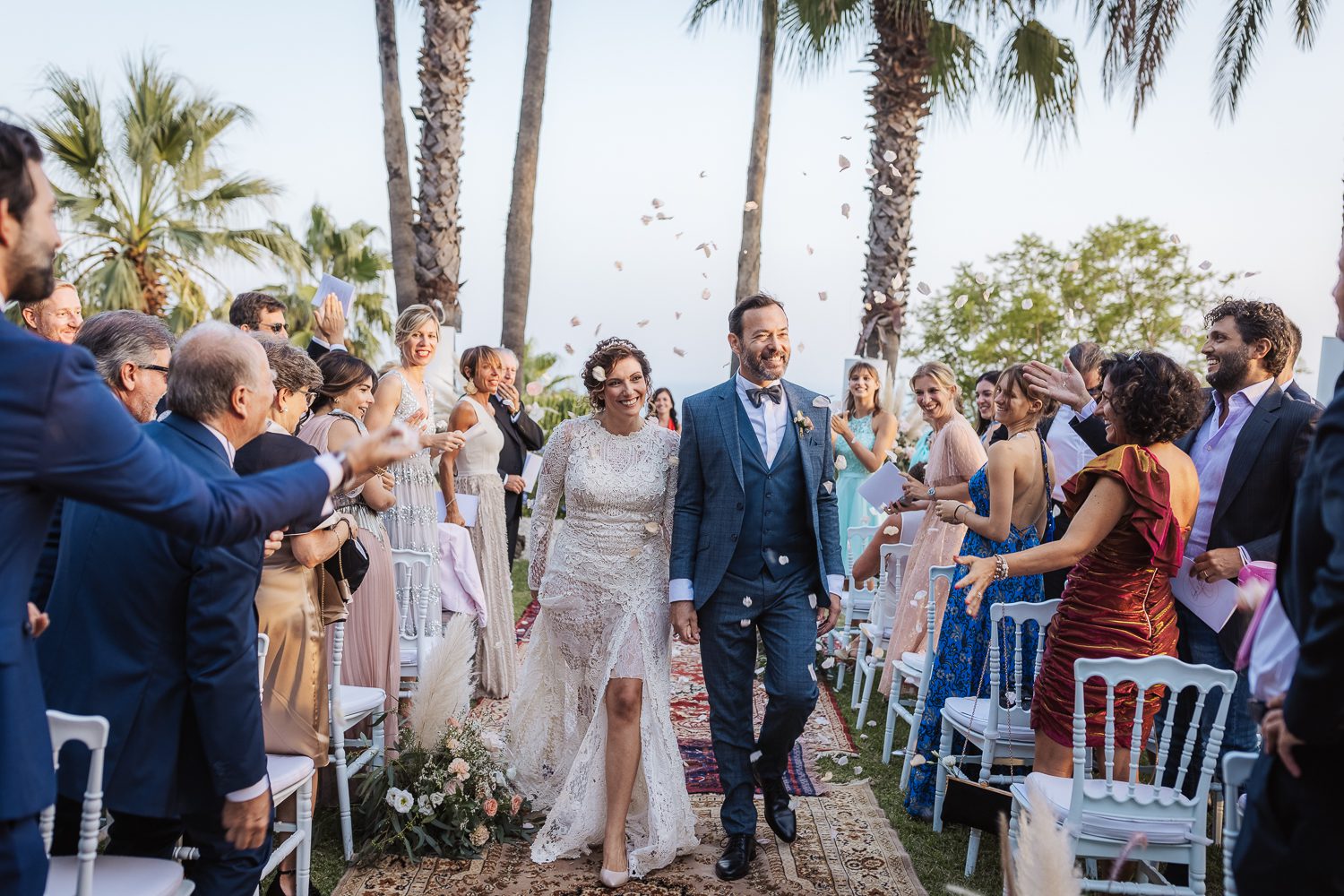 Finita la cerimonia - Location Matrimonio in Sicilia - Case delle terre forti - Foto Alessandro Arena