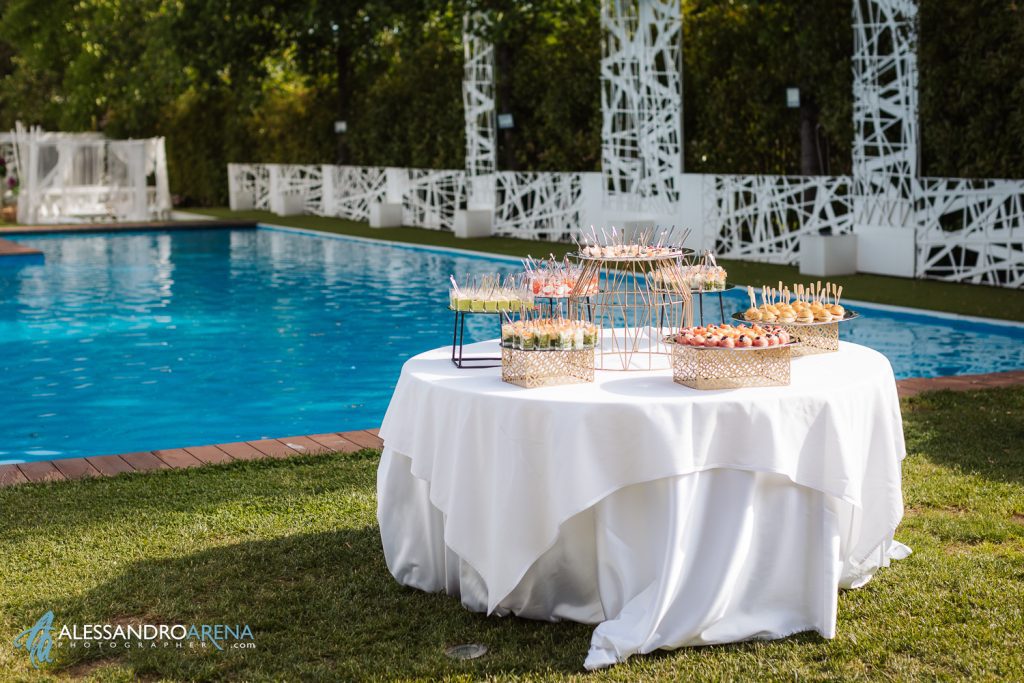 foto matrimonio Villa Renoir, allestimento aperitivo