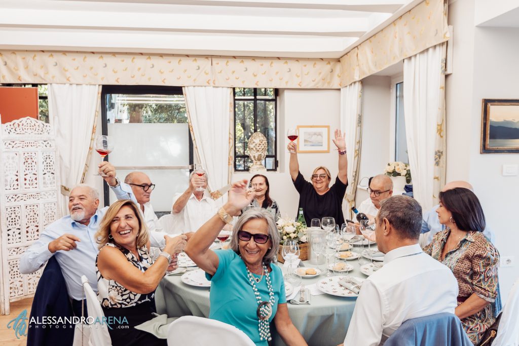 Altro brindisi per gli sposi