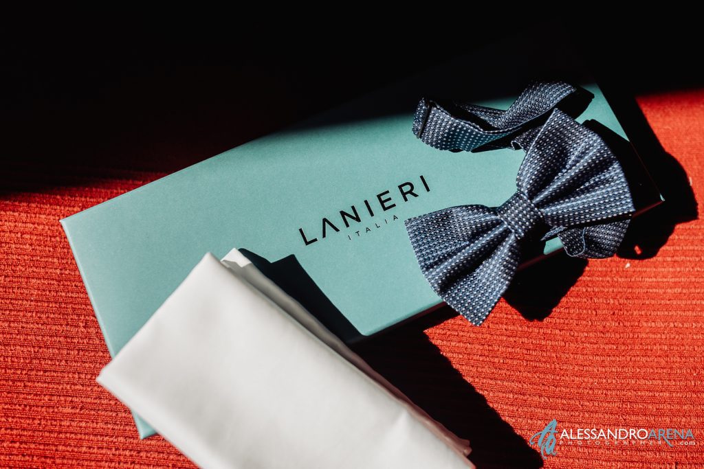 Dettagli abito sposo