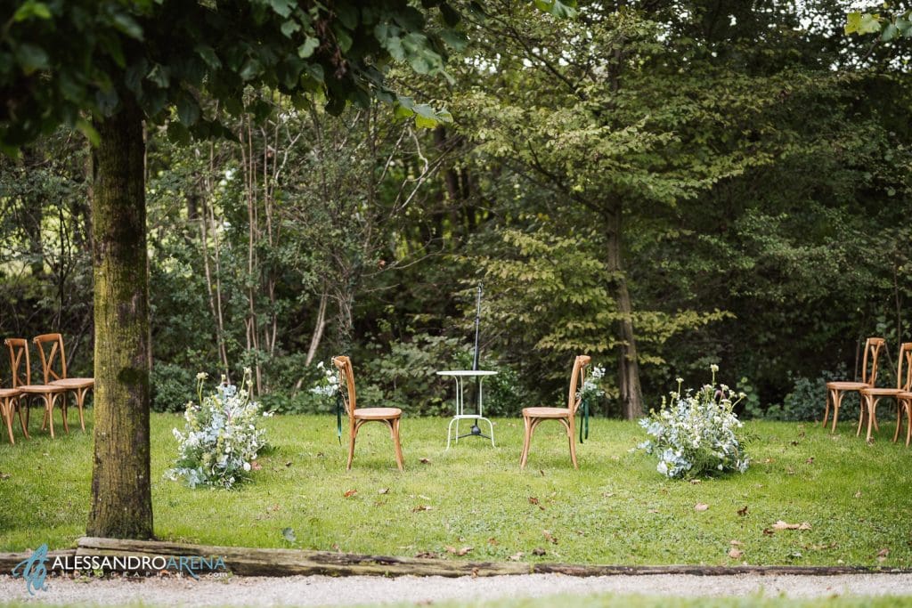 Le sedie degli sposi