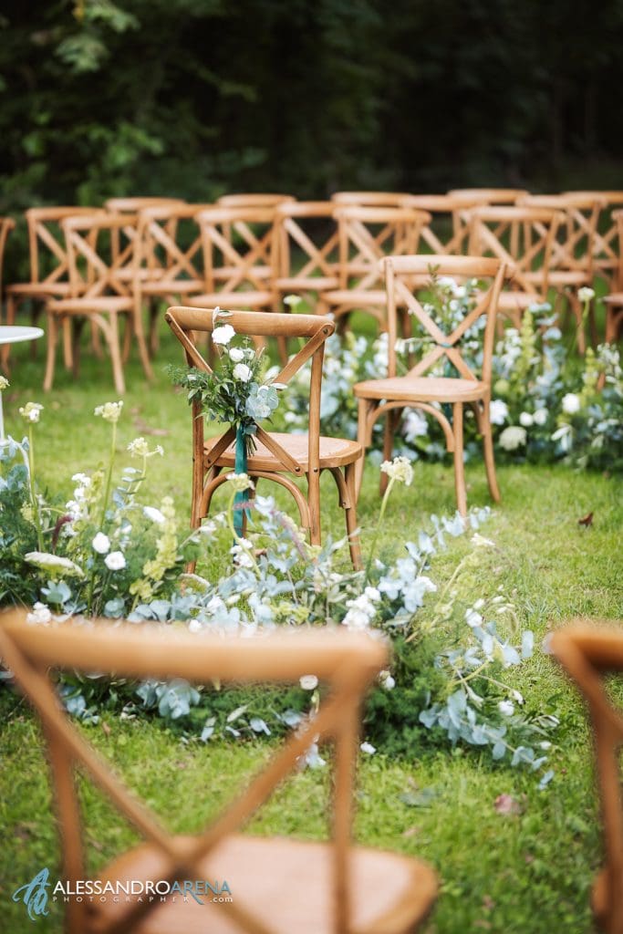 Matrimonio simbolico al Mulino dell'olio - Le sedie degli sposi