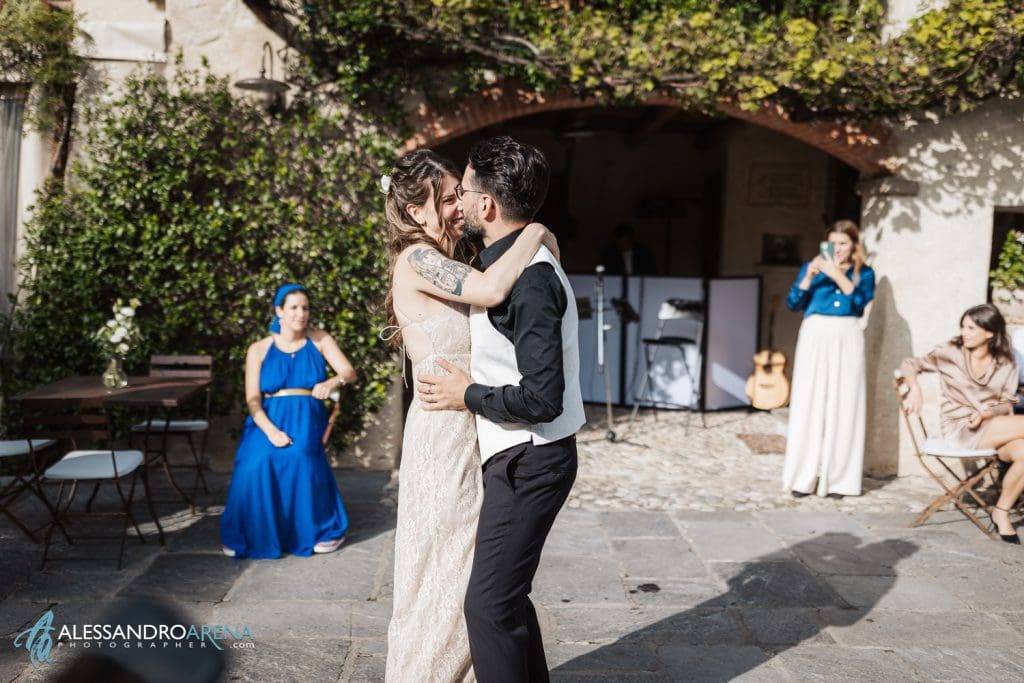 Primo ballo al Mulino dell'olio - location matrimonio Varese