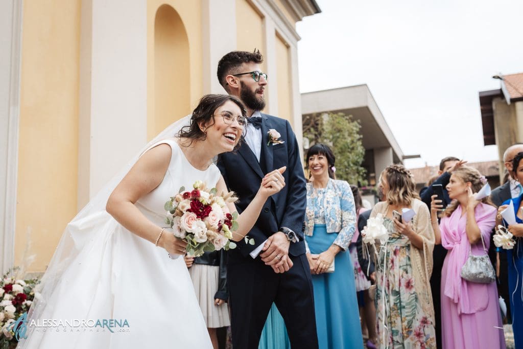 Uscita sposi - matrimonio religioso provincia di Varese