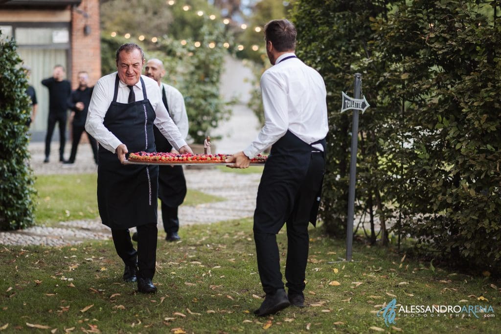 Taglio torta - Matrimonio borgo San Cristoforo Oleggio