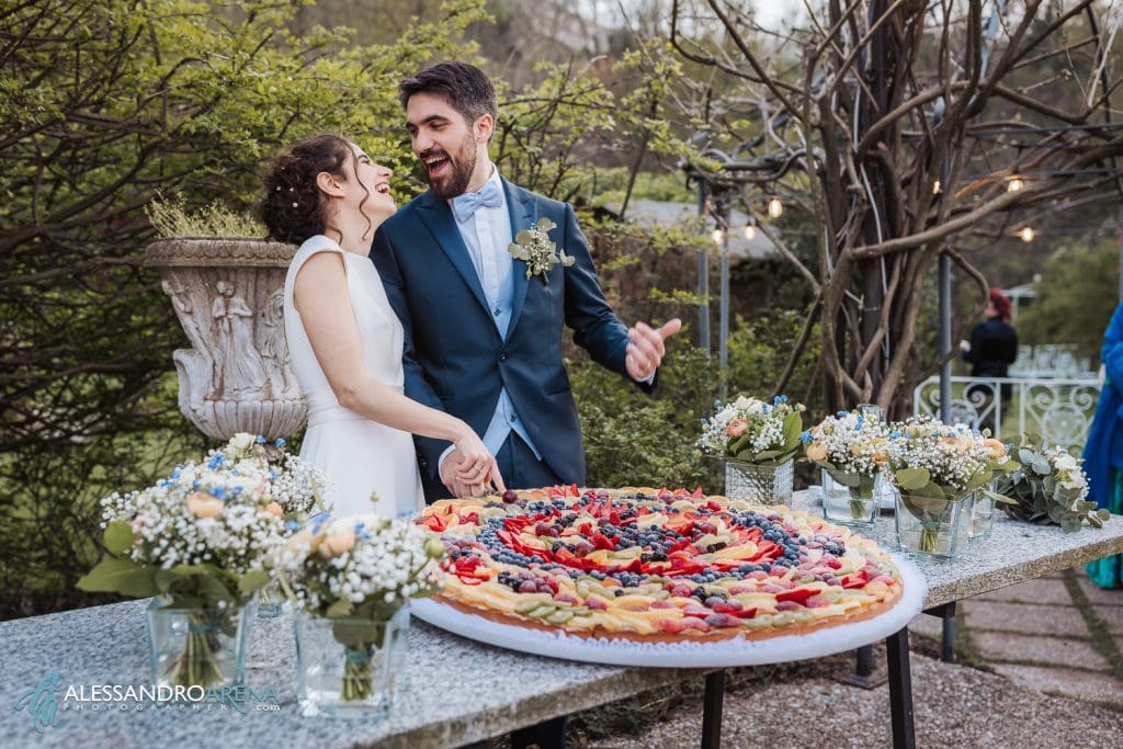 La Voliera Reale - Location matrimonio Varese - taglio torta