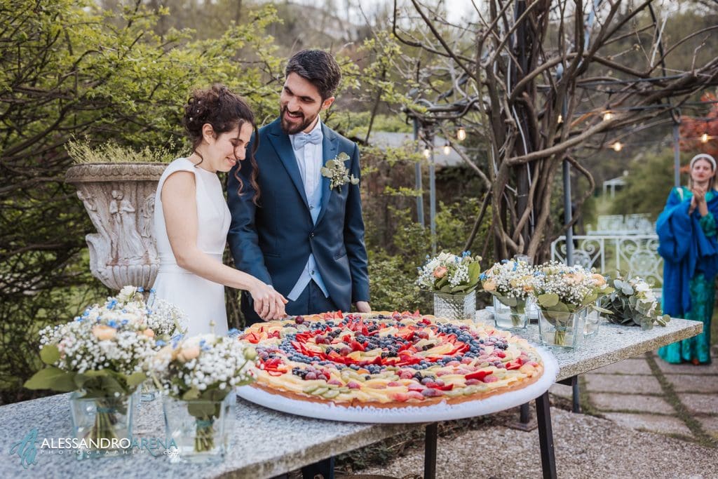 La Voliera Reale - Location matrimonio Varese - taglio torta